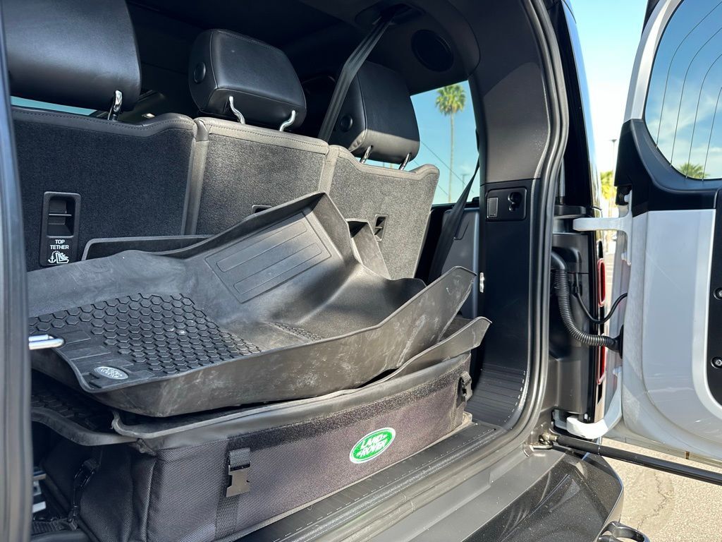 2024 Land Rover Defender 130 X-Dynamic SE Tucson AZ