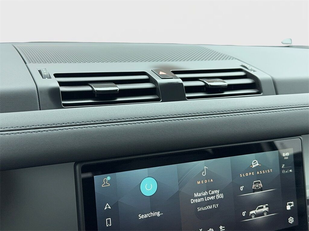 2024 Land Rover Defender 90 S NAV,CAM,PANO,HTD STS,BLIND SPOT,19&quot; WLS Plano TX