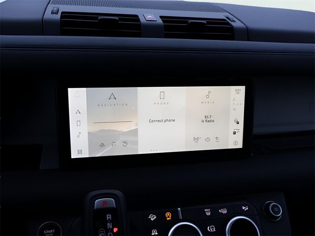 2024 Land Rover Defender 90 X-Dynamic SE Oshkosh WI