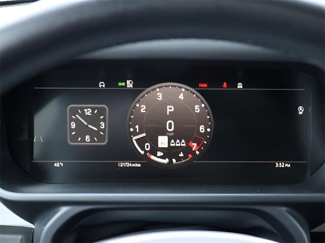 2024 Land Rover Defender 90 X-Dynamic SE Oshkosh WI