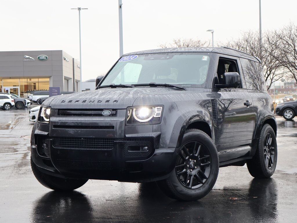 2024 Land Rover Defender 90 X-Dynamic SE