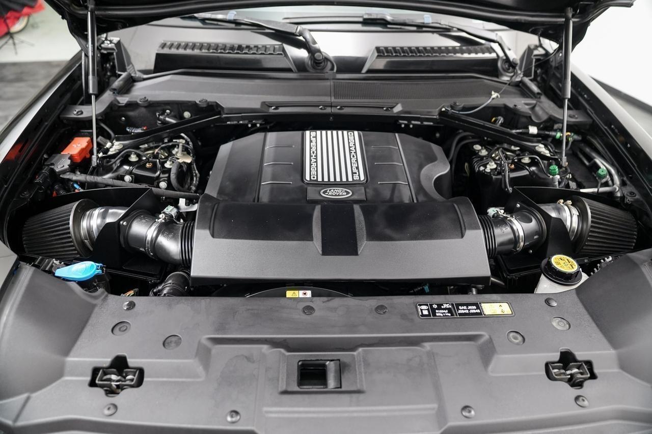 2024 Land Rover Defender P525 V8 Newport Beach CA