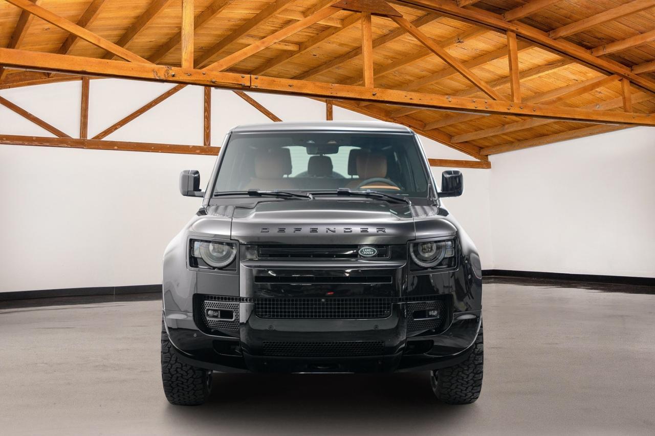 2024 Land Rover Defender P525 V8 Newport Beach CA