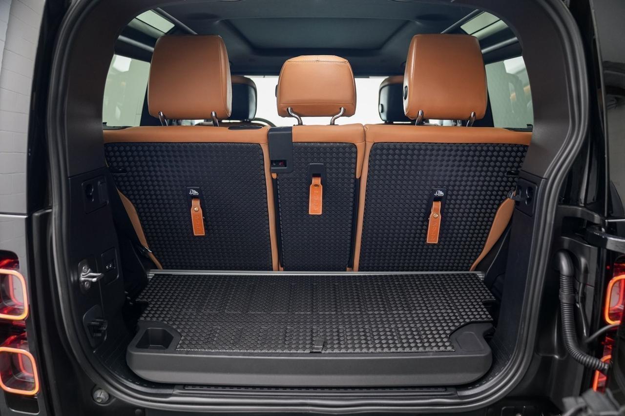 2024 Land Rover Defender P525 V8 Newport Beach CA