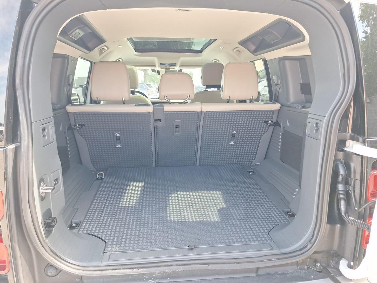 2024 Land Rover Defender S Hurst TX