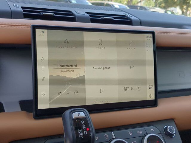 2024 Land Rover Defender S