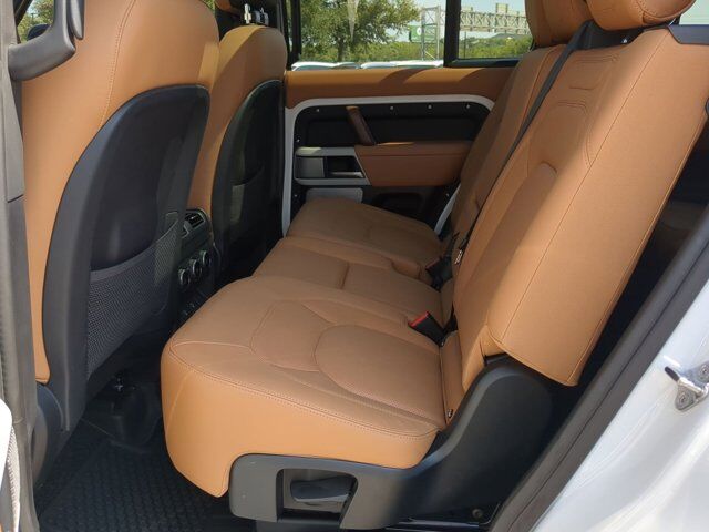 2024 Land Rover Defender S