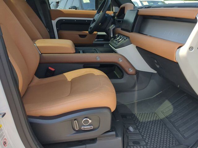 2024 Land Rover Defender S
