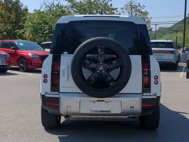 2024 Land Rover Defender S