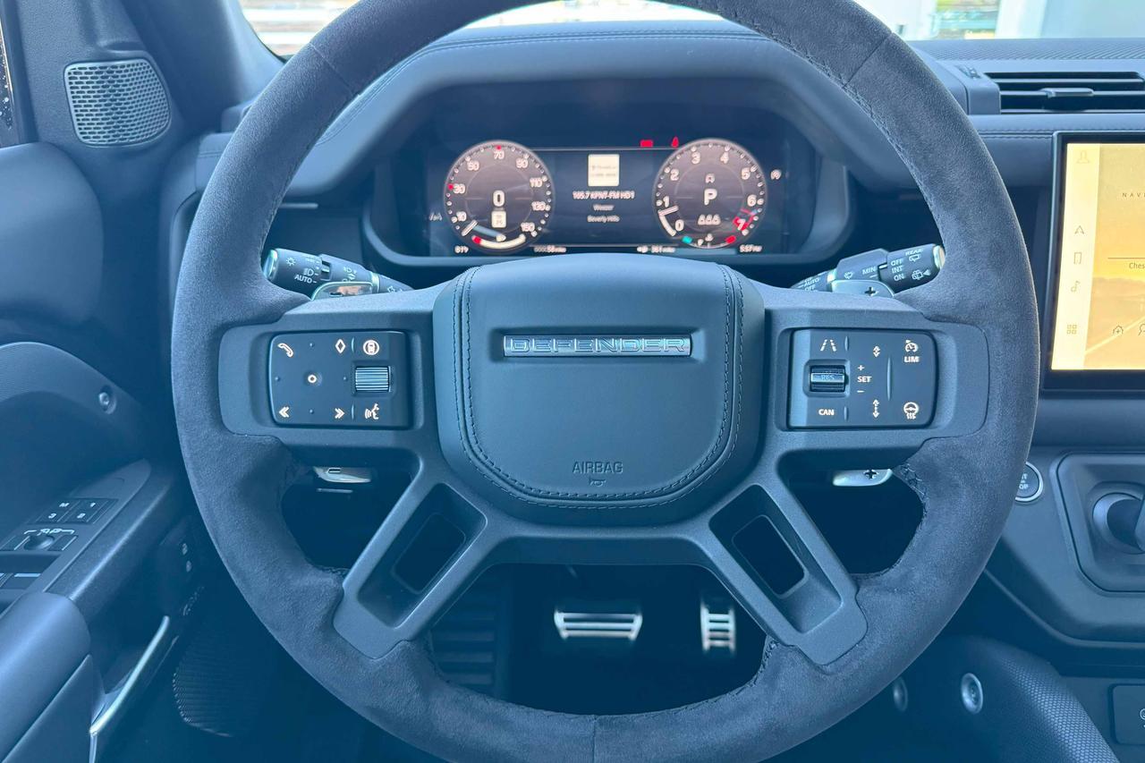 2024 Land Rover Defender V8 Chesterfield MO
