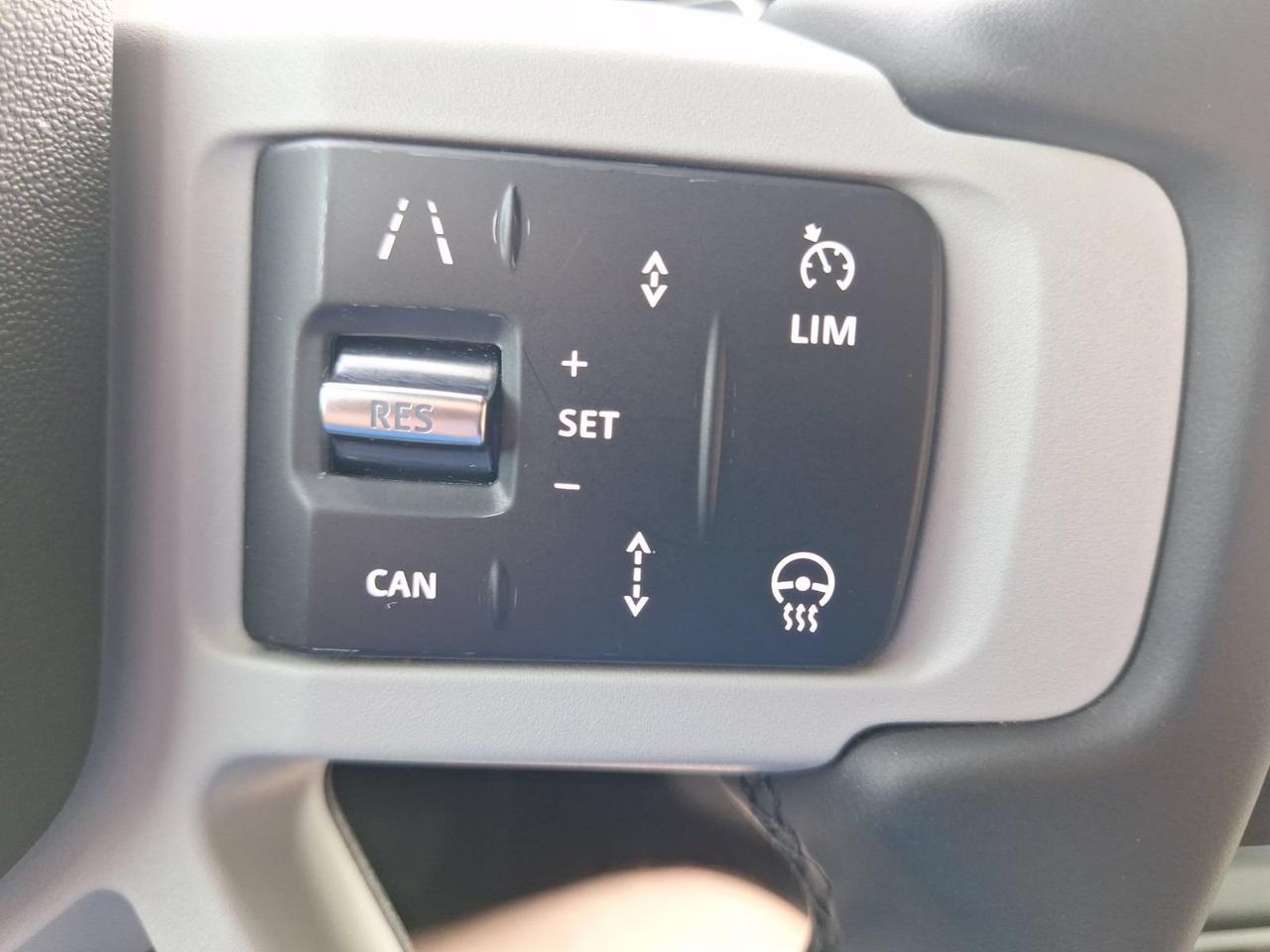 2024 Land Rover Defender X-Dynamic SE Hurst TX
