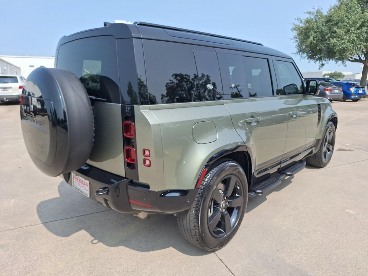 2024 Land Rover Defender X-Dynamic SE Hurst TX
