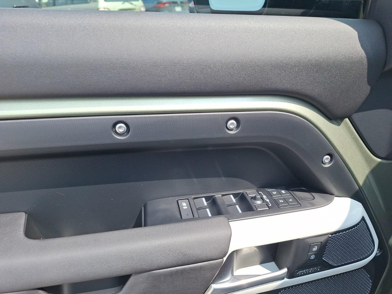 2024 Land Rover Defender X-Dynamic SE Hurst TX