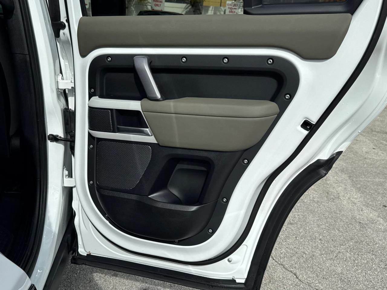 2024 Land Rover Defender X-Dynamic SE Miami FL