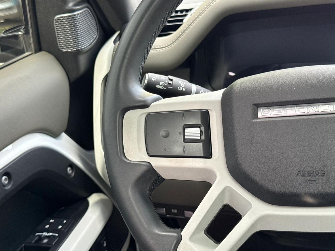 2024 Land Rover Defender X-Dynamic SE Miami FL