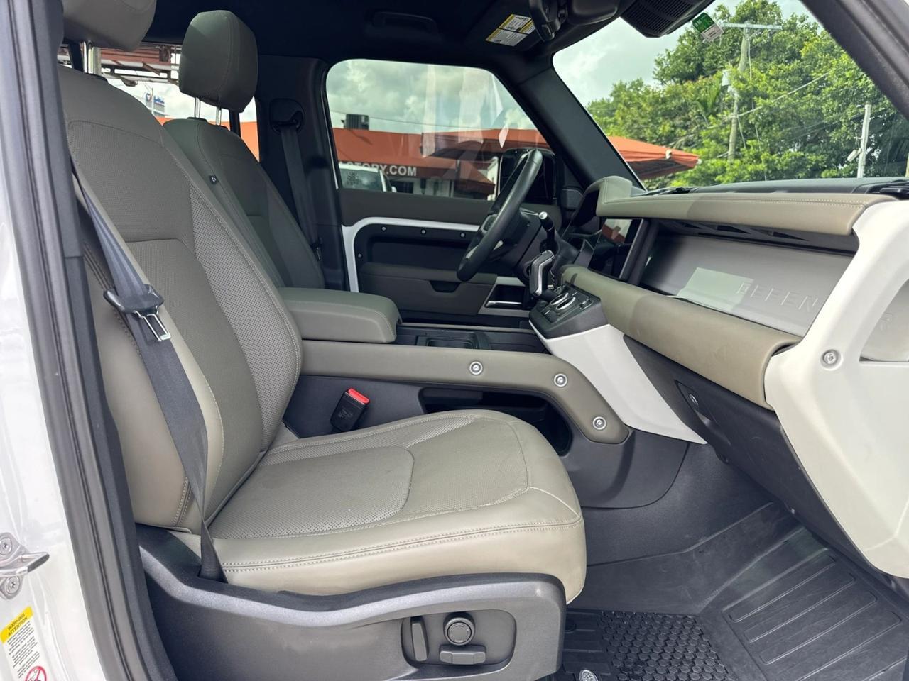 2024 Land Rover Defender X-Dynamic SE Miami FL