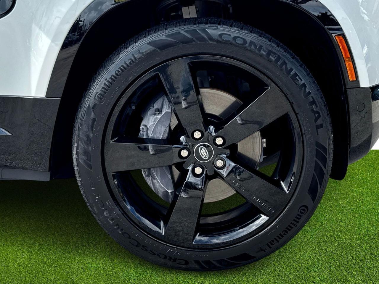 2024 Land Rover Defender X-Dynamic SE Miami FL