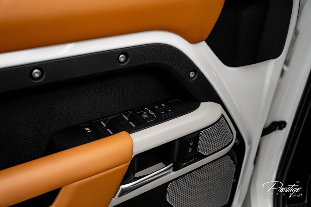 2024 Land Rover Defender X-Dynamic SE North Miami Beach FL