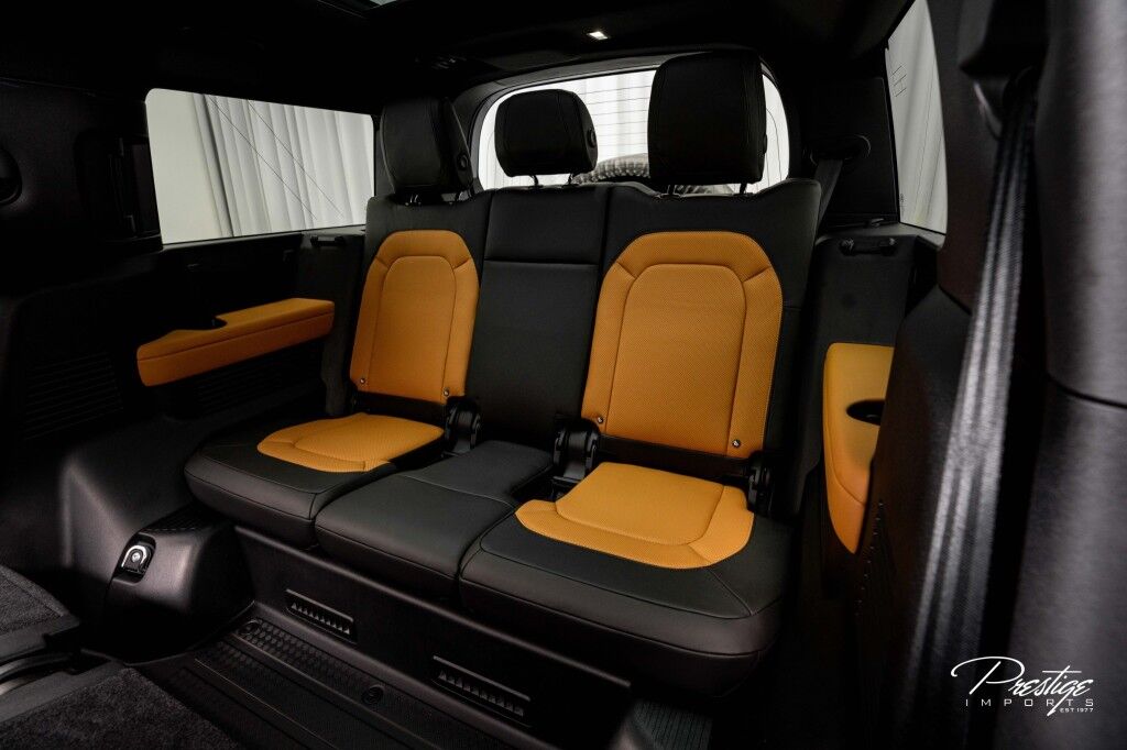 2024 Land Rover Defender X-Dynamic SE North Miami Beach FL