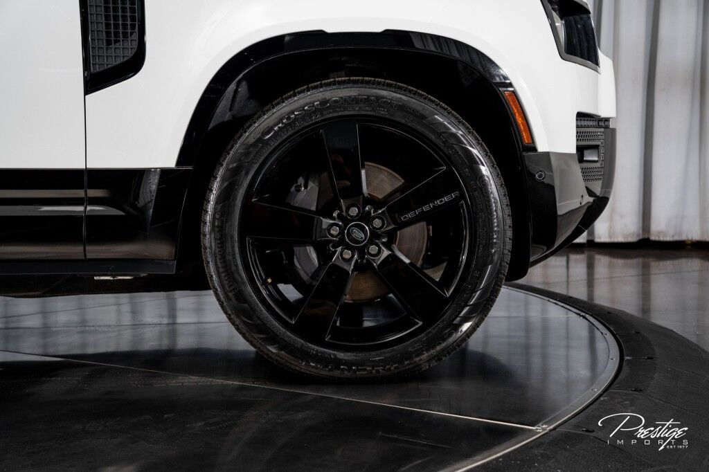 2024 Land Rover Defender X-Dynamic SE North Miami Beach FL