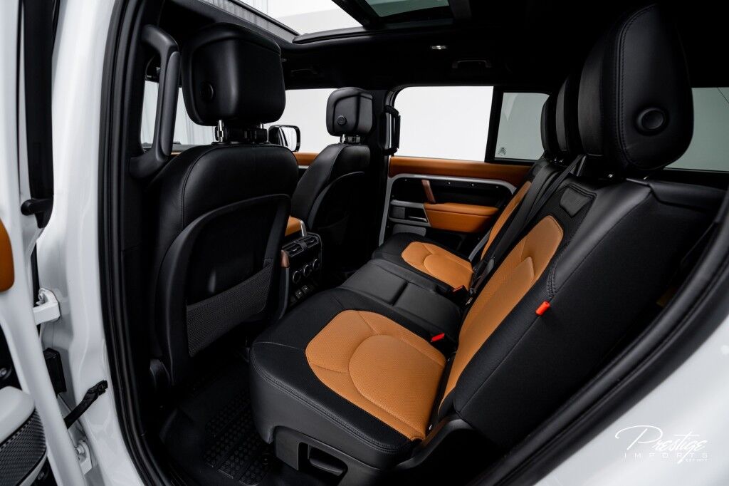 2024 Land Rover Defender X-Dynamic SE North Miami Beach FL