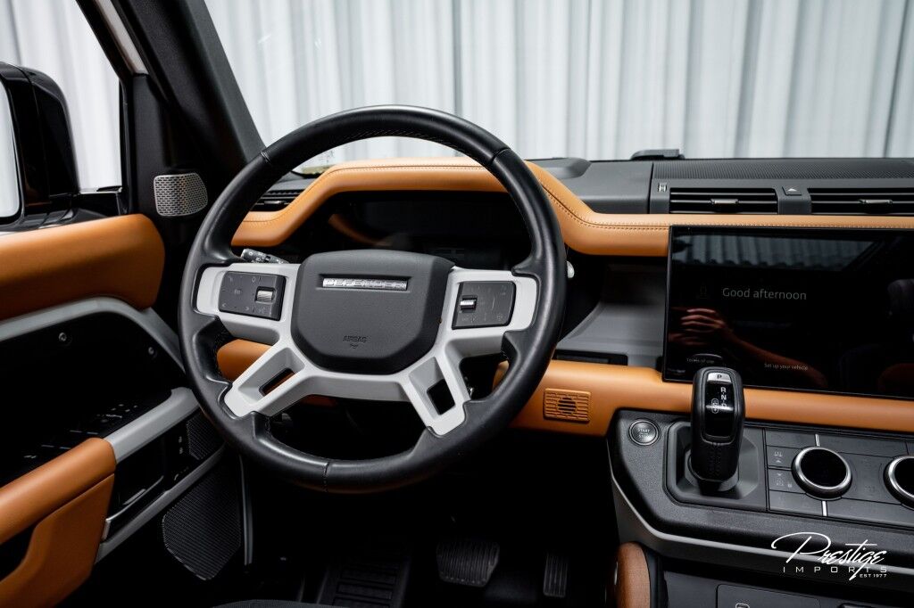 2024 Land Rover Defender X-Dynamic SE North Miami Beach FL