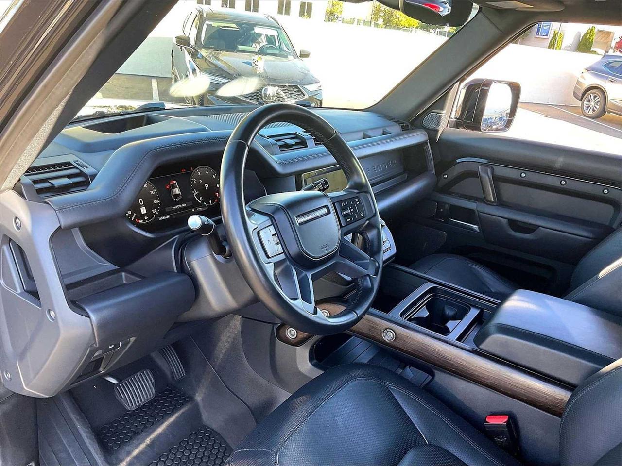 2024 Land Rover Defender X-Dynamic SE Roseville CA