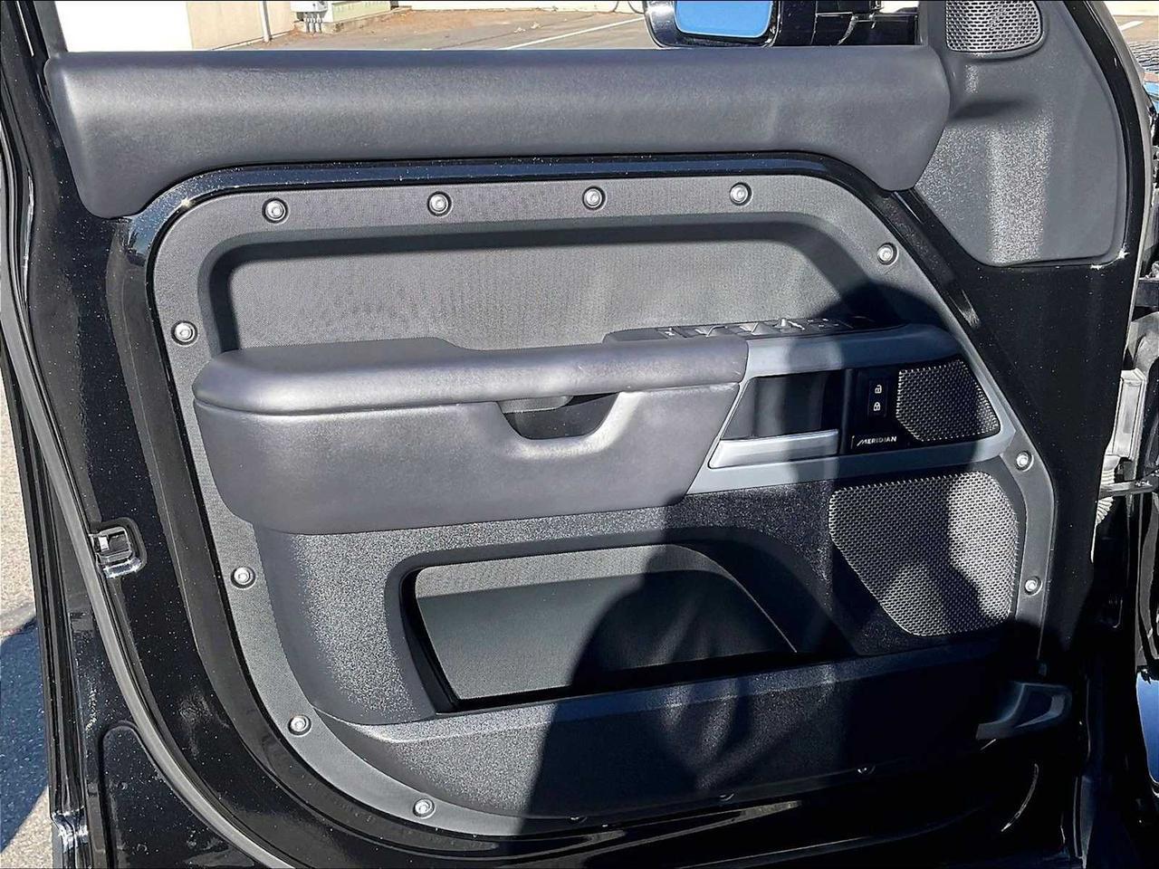 2024 Land Rover Defender X-Dynamic SE Roseville CA