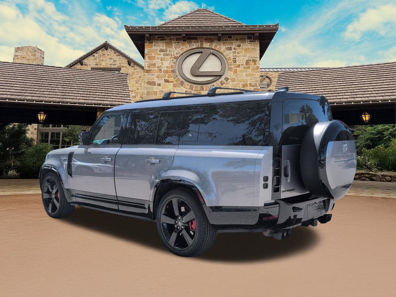 2024 Land Rover Defender X-Dynamic SE