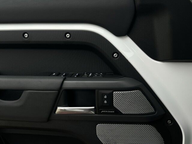 2024 Land Rover Defender X-Dynamic SE San Juan TX