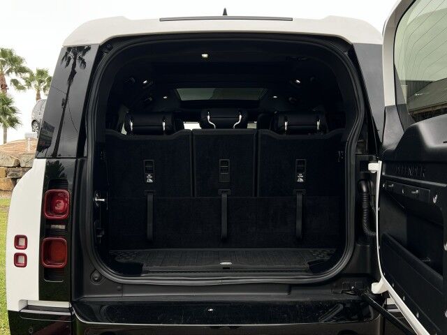 2024 Land Rover Defender X-Dynamic SE San Juan TX