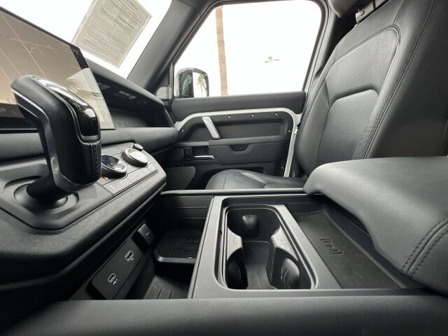 2024 Land Rover Defender X-Dynamic SE San Juan TX
