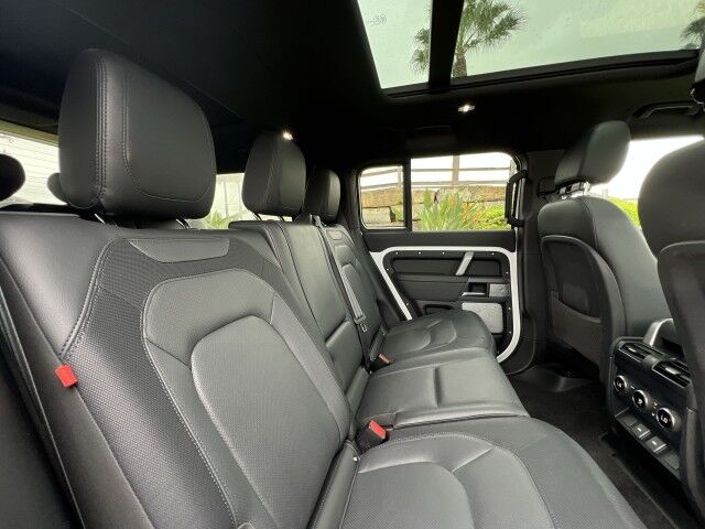 2024 Land Rover Defender X-Dynamic SE San Juan TX