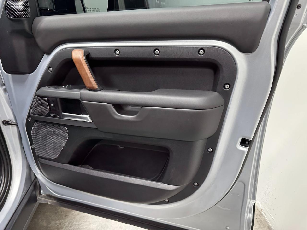 2024 Land Rover Defender X Houston TX