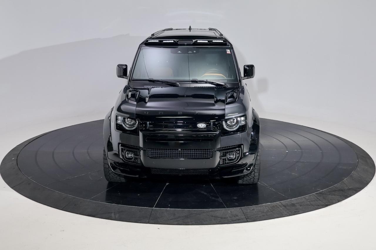 2024 Land Rover Defender X P400 w/URBAN FULL WIDETRACK KIT Franklin TN