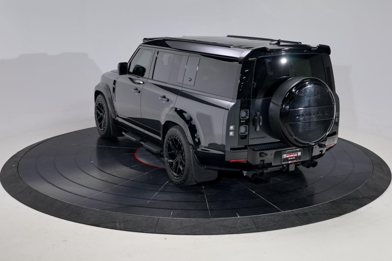2024 Land Rover Defender X P400 w/URBAN FULL WIDETRACK KIT Franklin TN