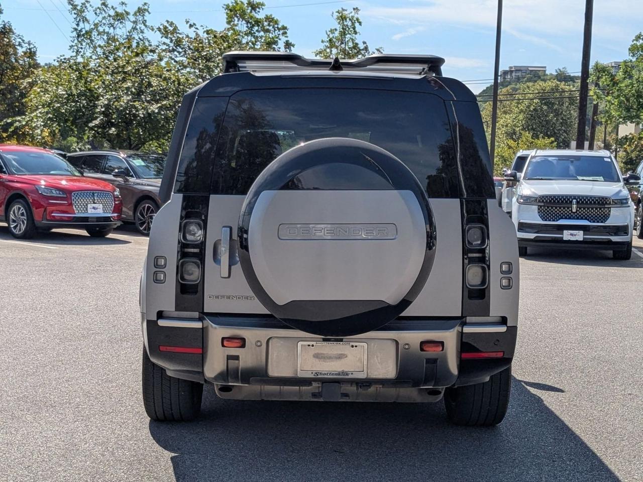 2024 Land Rover Defender X