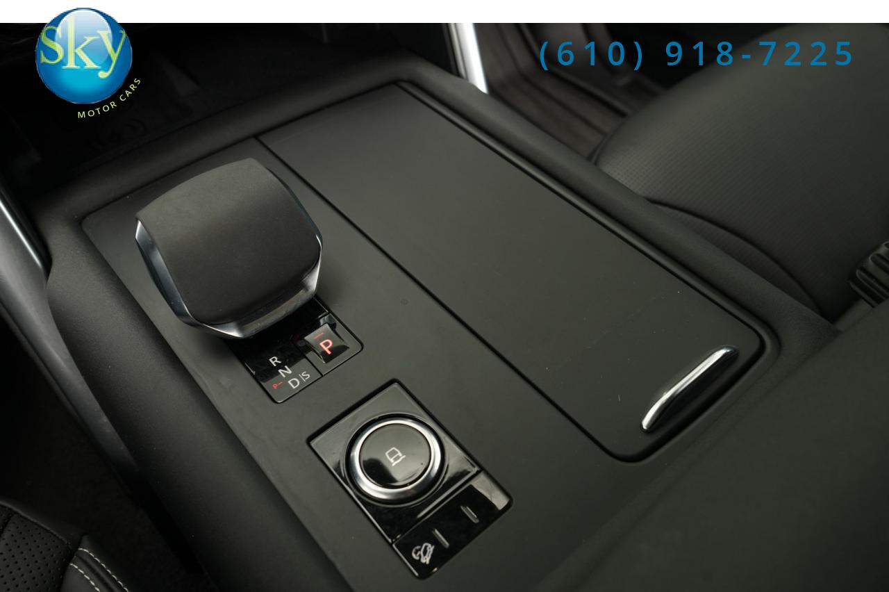 2024 Land Rover Discovery AWD Dynamic SE West Chester PA