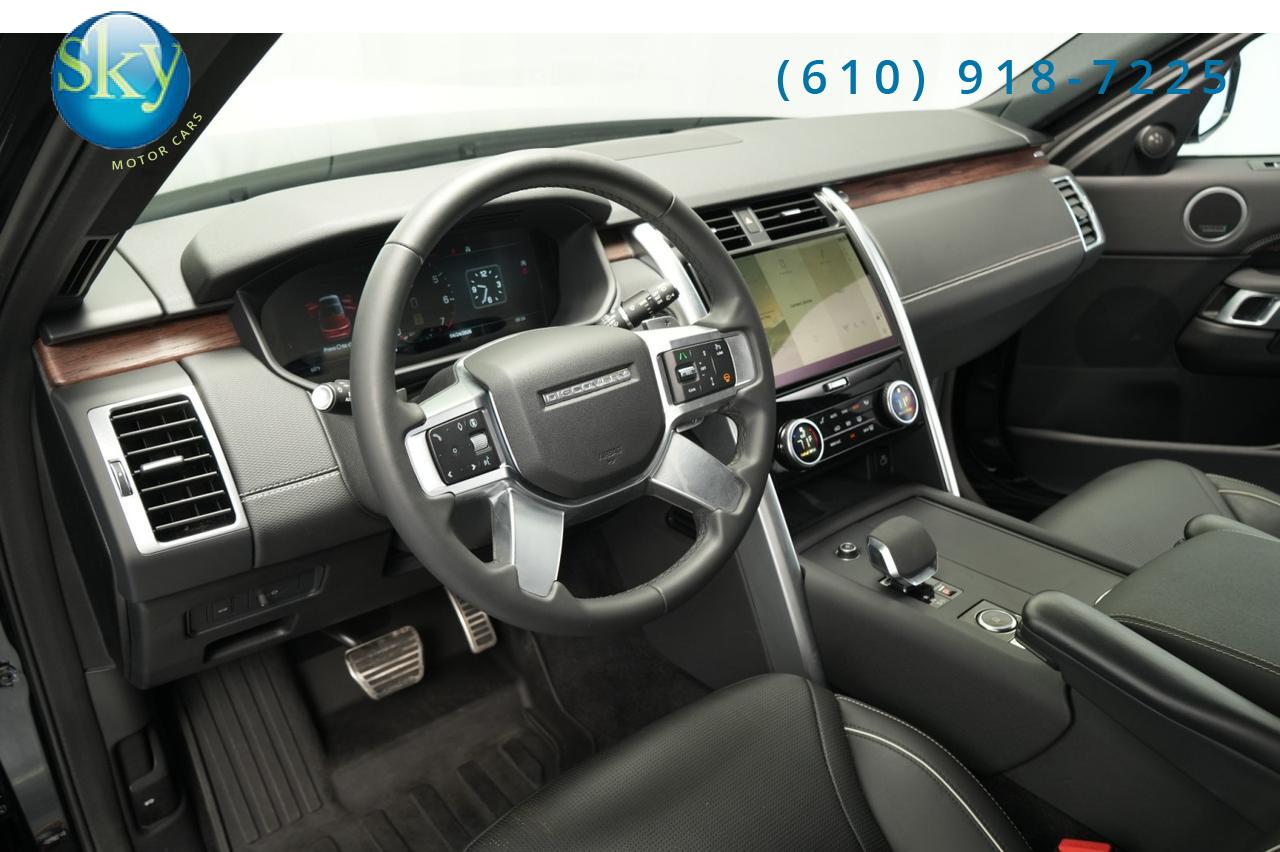 2024 Land Rover Discovery AWD Dynamic SE West Chester PA