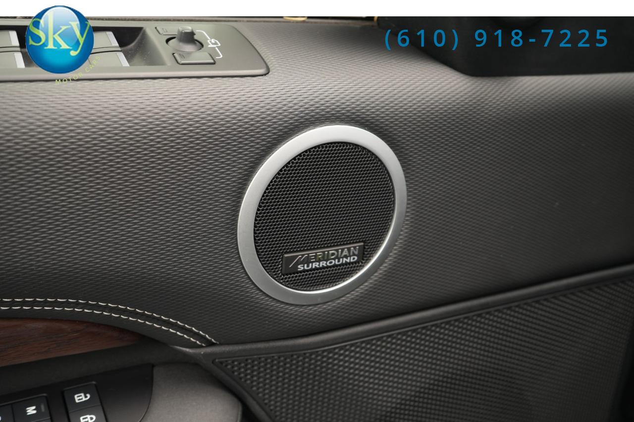 2024 Land Rover Discovery AWD Dynamic SE West Chester PA