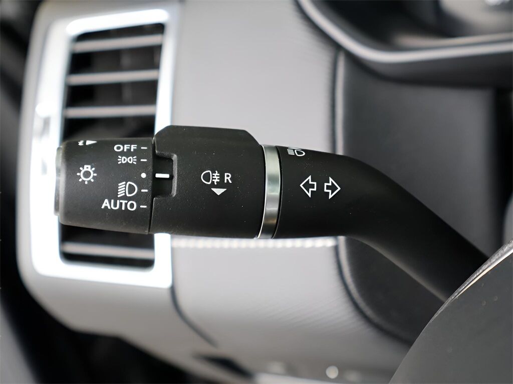 2024 Land Rover Discovery Dynamic SE San Clemente CA
