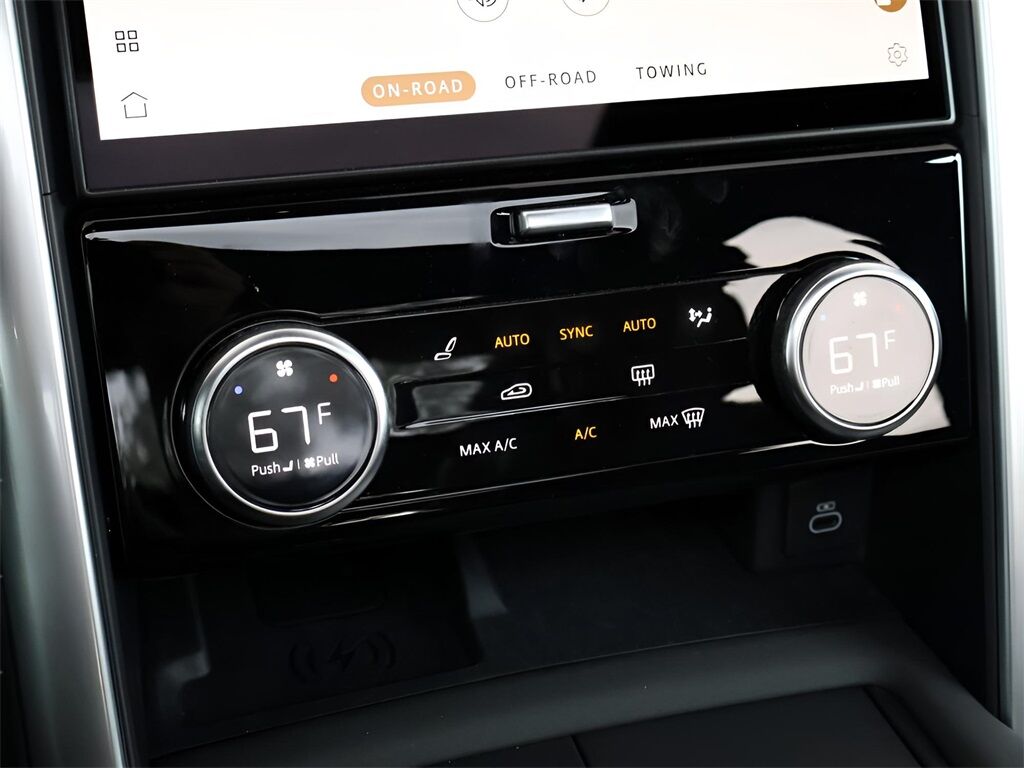 2024 Land Rover Discovery Dynamic SE San Clemente CA