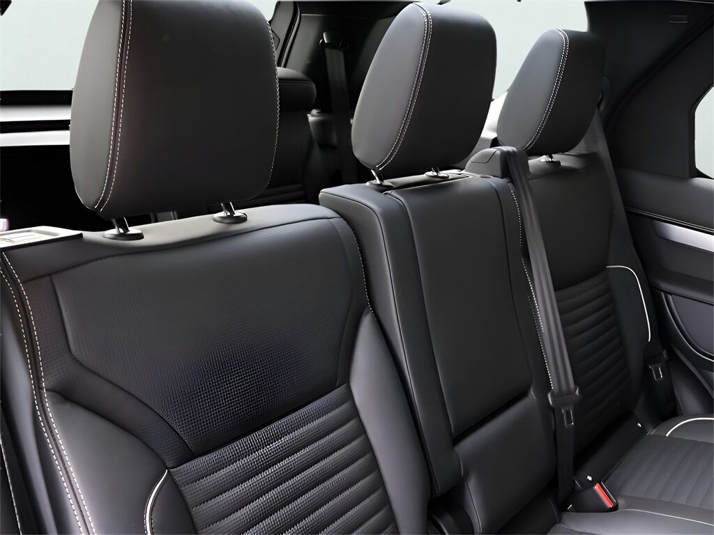 2024 Land Rover Discovery Dynamic SE San Clemente CA