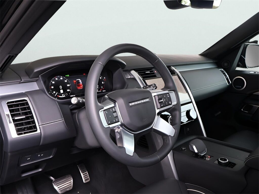 2024 Land Rover Discovery Dynamic SE San Clemente CA