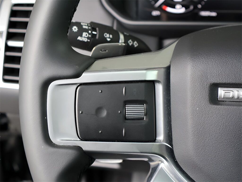 2024 Land Rover Discovery Dynamic SE San Clemente CA