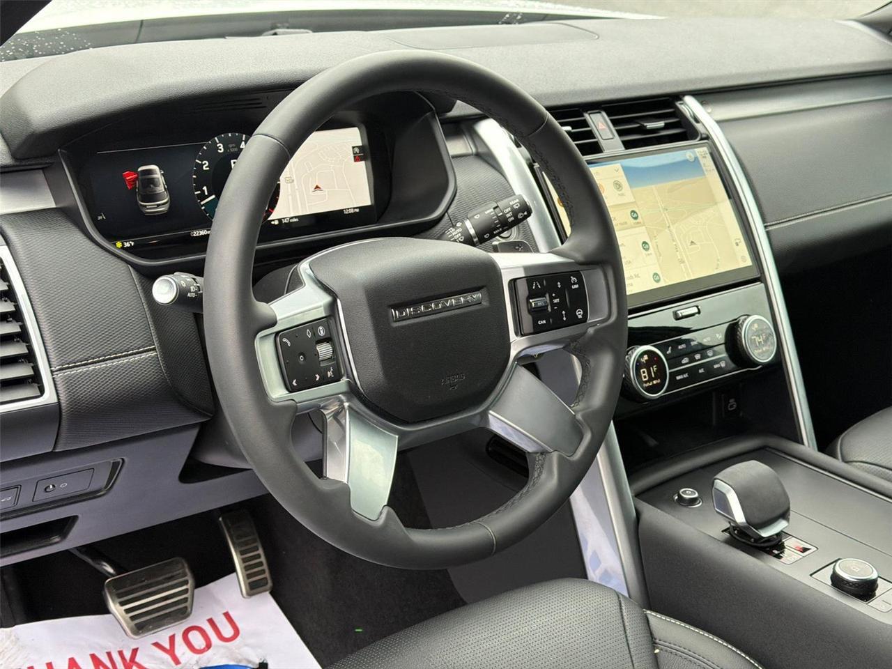 2024 Land Rover Discovery Dynamic SE Hagerstown MD