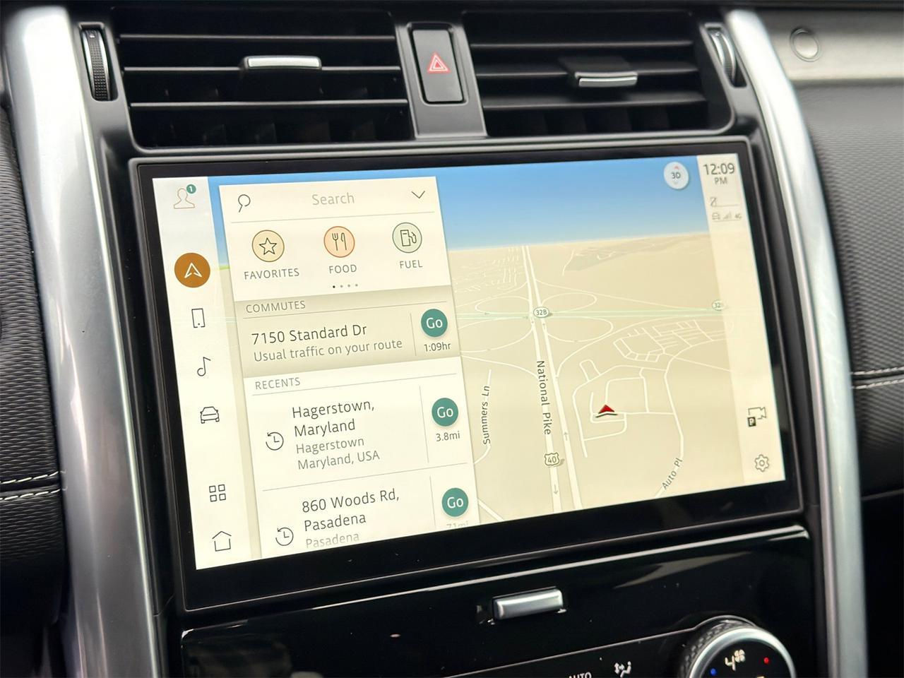 2024 Land Rover Discovery Dynamic SE Hagerstown MD