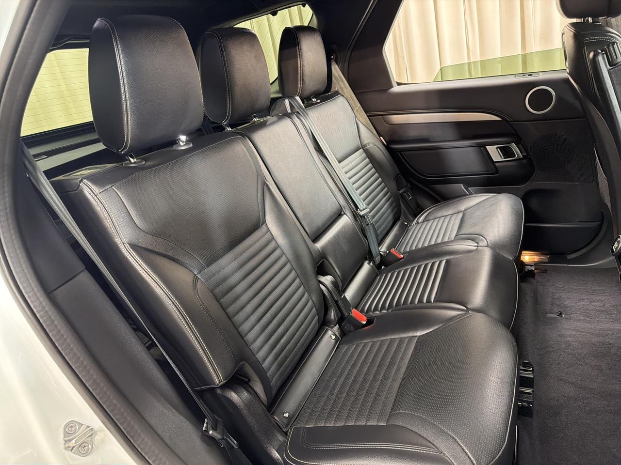 2024 Land Rover Discovery Dynamic SE Annapolis MD