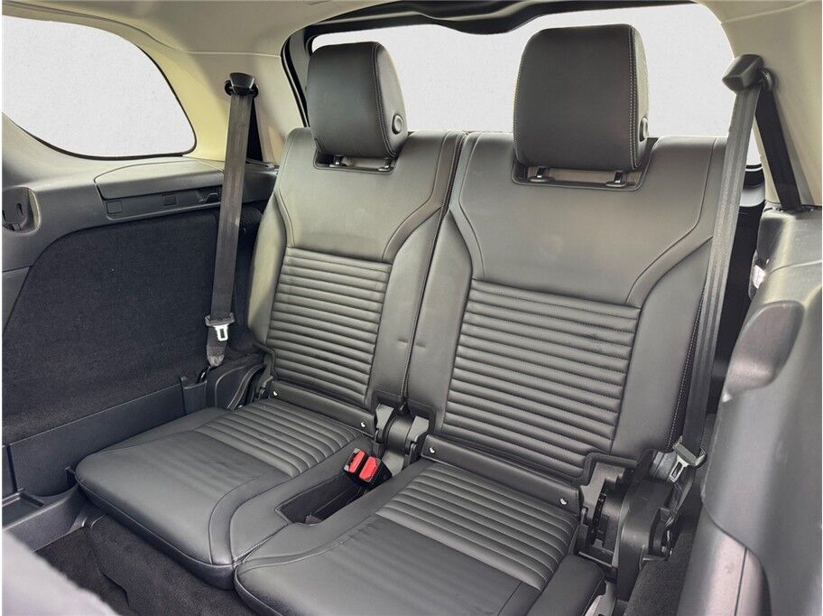 2024 Land Rover Discovery P300 S Sport Utility 4D Folsom CA