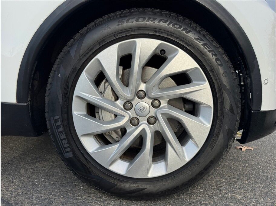 2024 Land Rover Discovery P300 S Sport Utility 4D Folsom CA